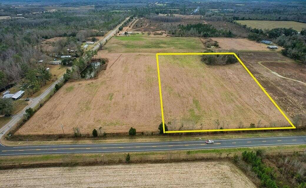 8.3 Acres of Residential Land for Sale in Cottondale, Florida