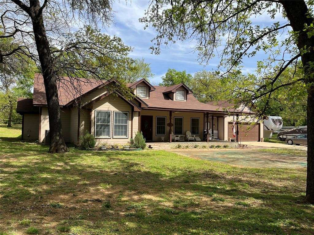 5 Acres of Residential Land with Home for Sale in Burleson, Texas