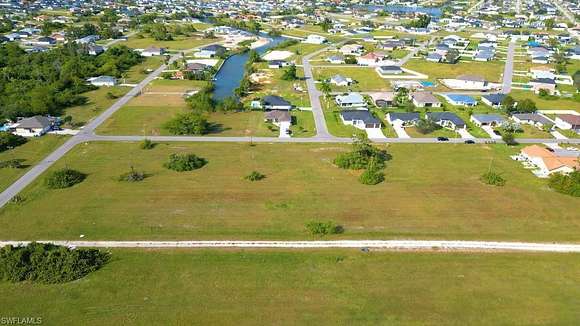 0.92 Acres of Commercial Land for Sale in Cape Coral, Florida