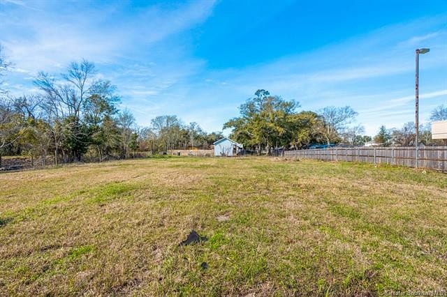 0.77 Acres of Commercial Land for Sale in Lake Charles, Louisiana