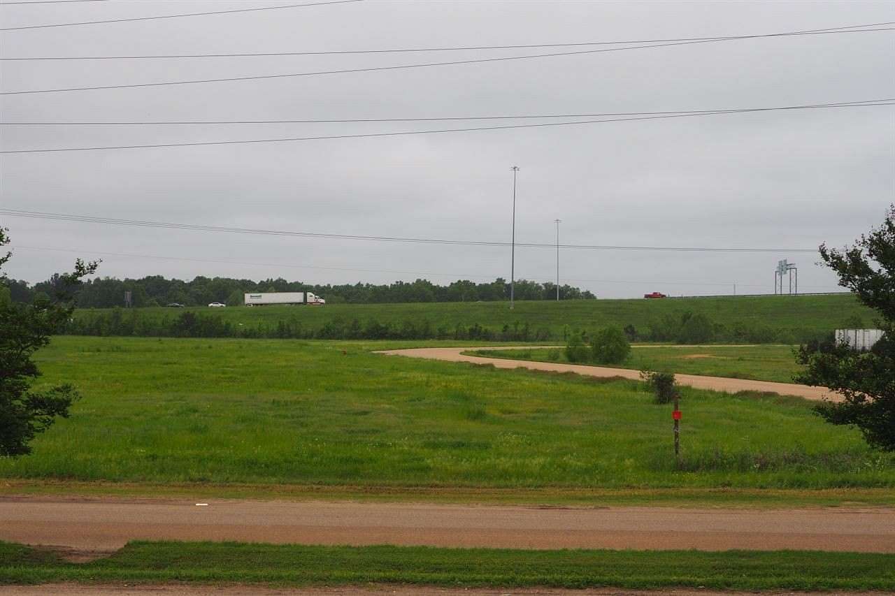 0.88 Acres of Commercial Land for Sale in Pearl, Mississippi