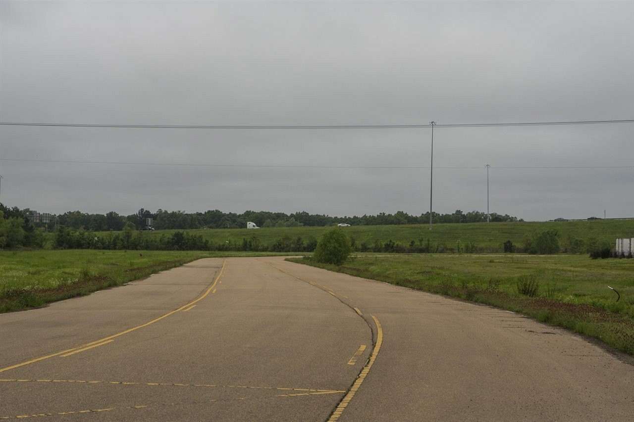 1.68 Acres of Commercial Land for Sale in Pearl, Mississippi