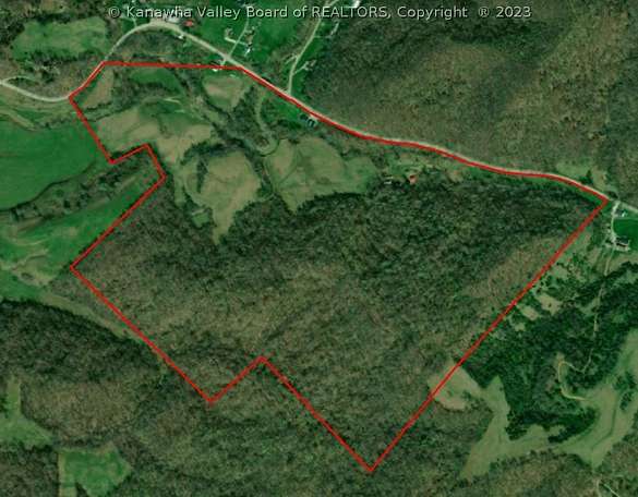 173 Acres of Land for Sale in Apple Grove, West Virginia