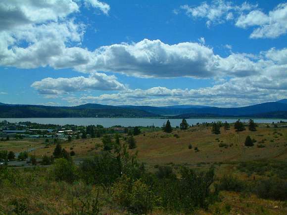 30.9 Acres of Mixed-Use Land for Sale in Klamath Falls, Oregon