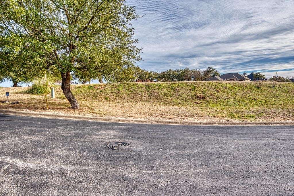 0.1 Acres of Residential Land for Sale in Kerrville, Texas