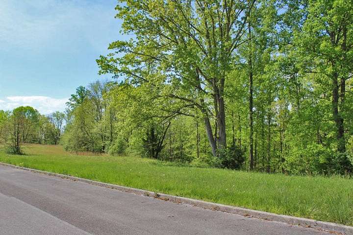 1 Acre of Residential Land for Sale in Somerset, Kentucky