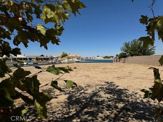 0.36 Acres of Land for Sale in Helendale, California