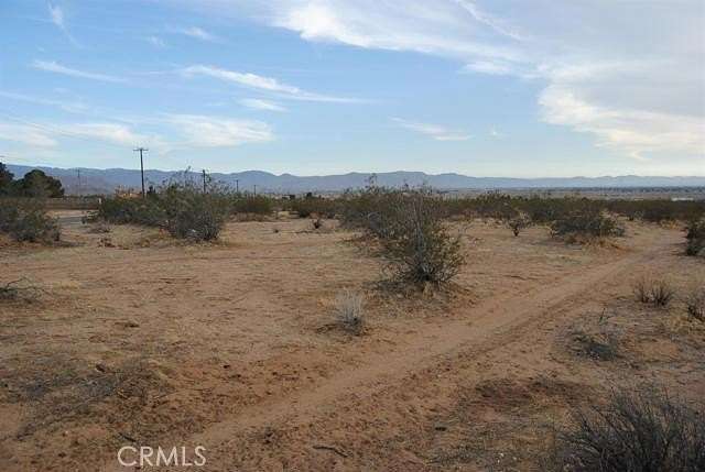 7.96 Acres of Land for Sale in Apple Valley, California