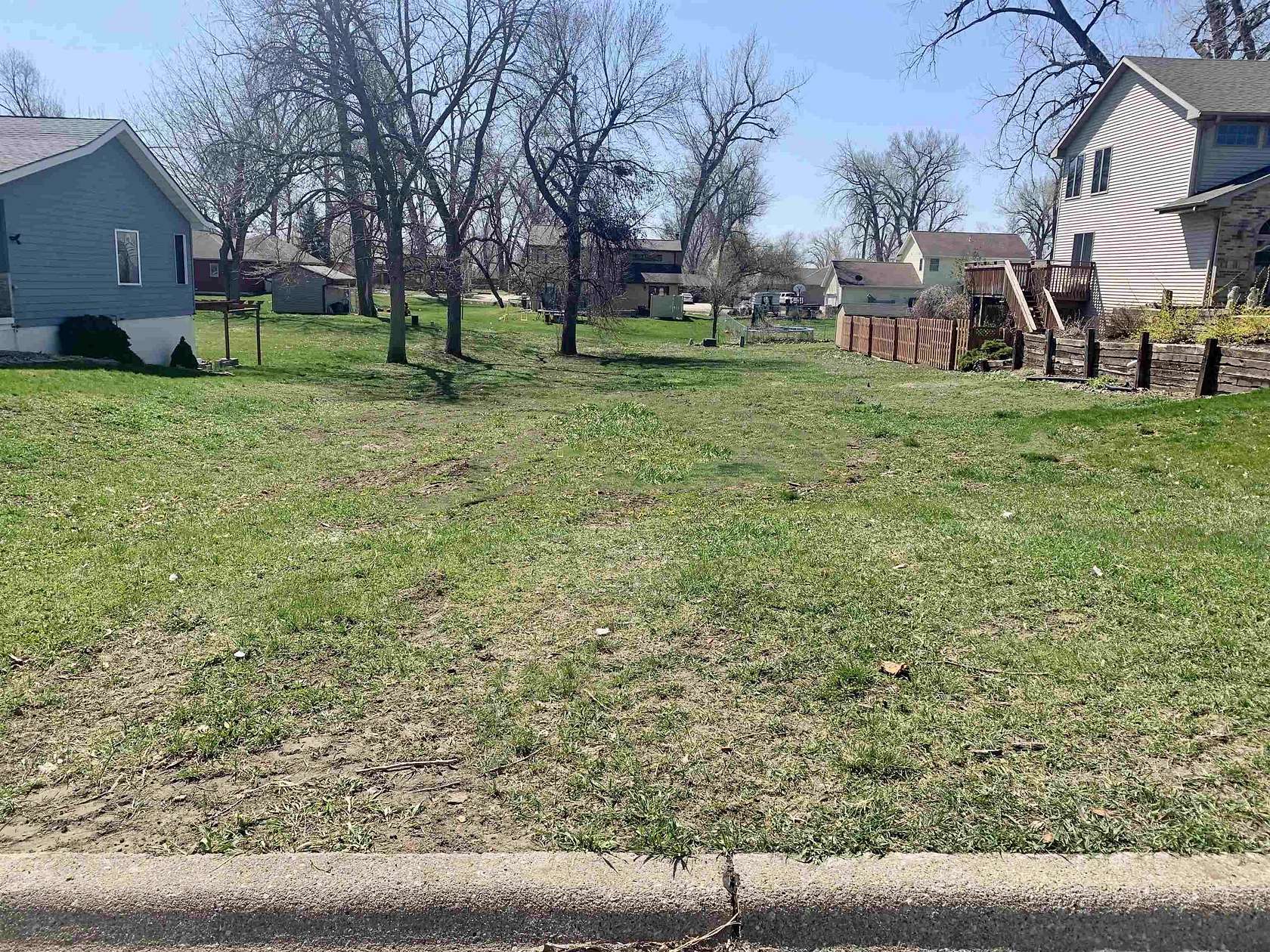 0.28 Acres of Residential Land for Sale in Dakota City, Nebraska