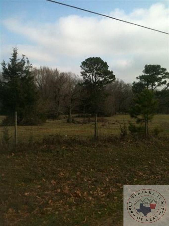 17.4 Acres of Land for Sale in Redwater, Texas