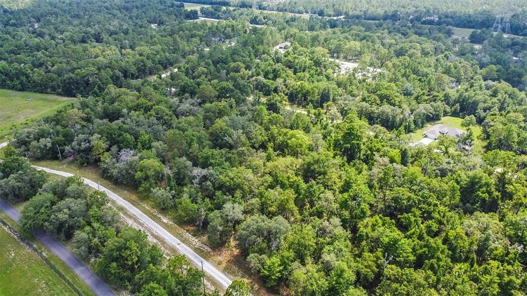 0.93 Acres of Residential Land for Sale in Weeki Wachee, Florida