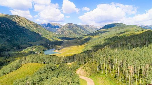 35.13 Acres of Land for Sale in Crested Butte, Colorado