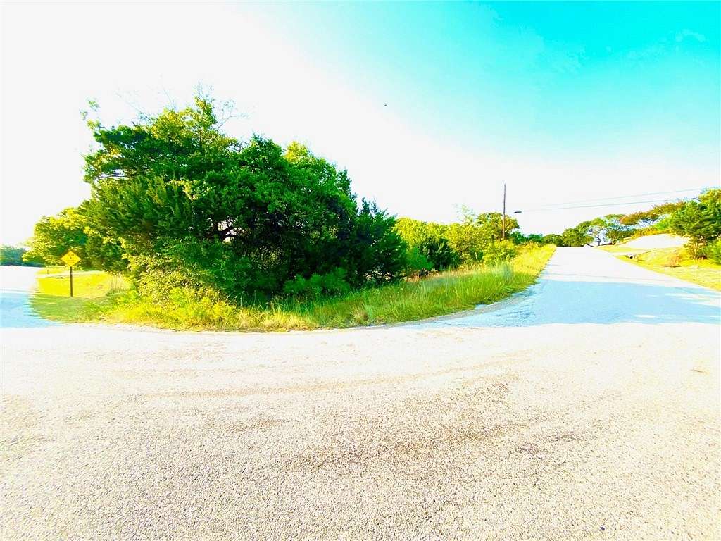 0.83 Acres of Residential Land for Sale in Gatesville, Texas