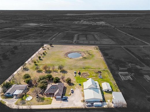 7.8 Acres of Improved Mixed-Use Land for Sale in Crowley, Texas