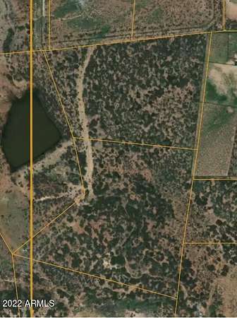 8.6 Acres of Land for Sale in Dewey, Arizona