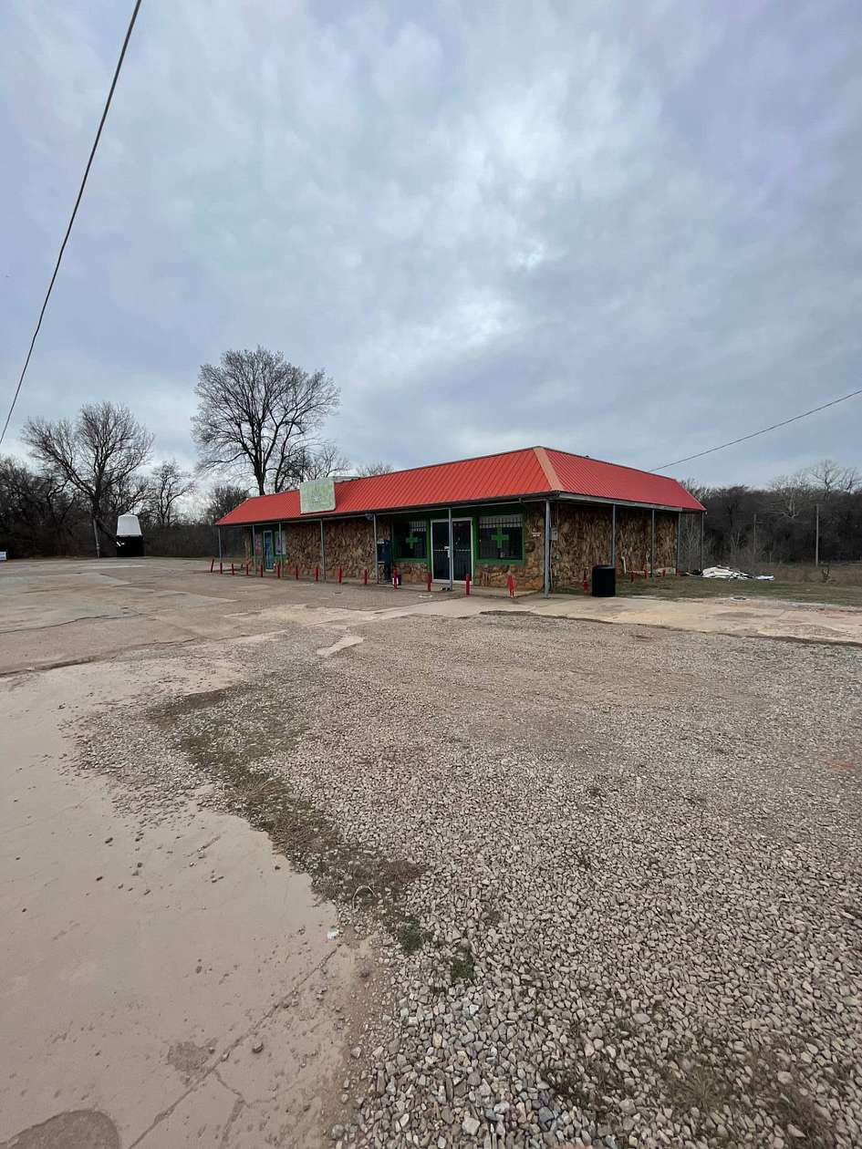 4.1 Acres of Commercial Land for Sale in Asher, Oklahoma