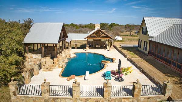 541 Acres of Recreational Land with Home for Sale in Mason, Texas