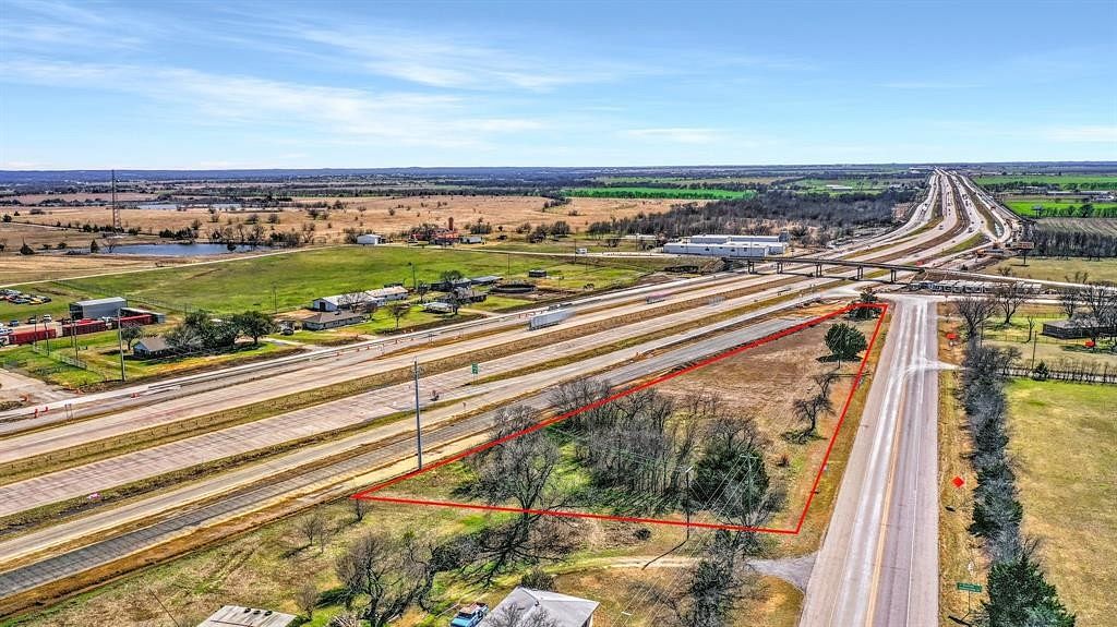 1.4 Acres of Land for Sale in Gainesville, Texas
