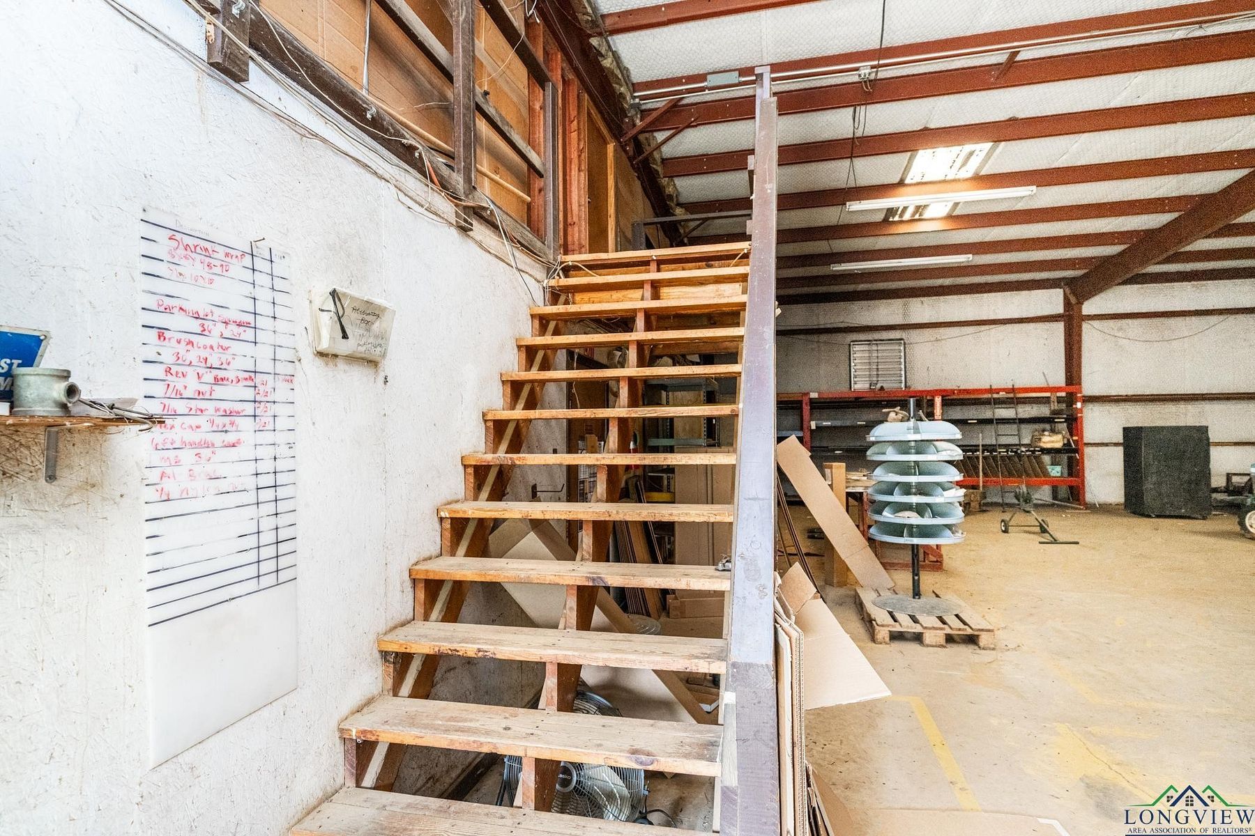 2 Acres of Residential Land with Home for Sale in Big Sandy, Texas