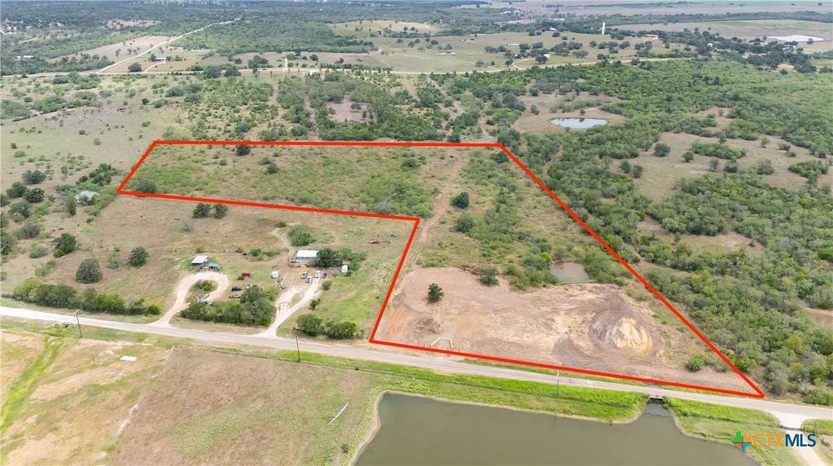 18.512 Acres of Recreational Land for Sale in Gonzales, Texas