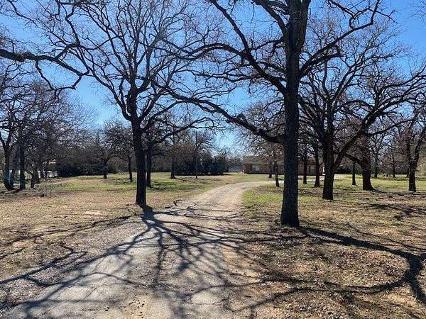 6 Acres of Land for Sale in Highland Village, Texas