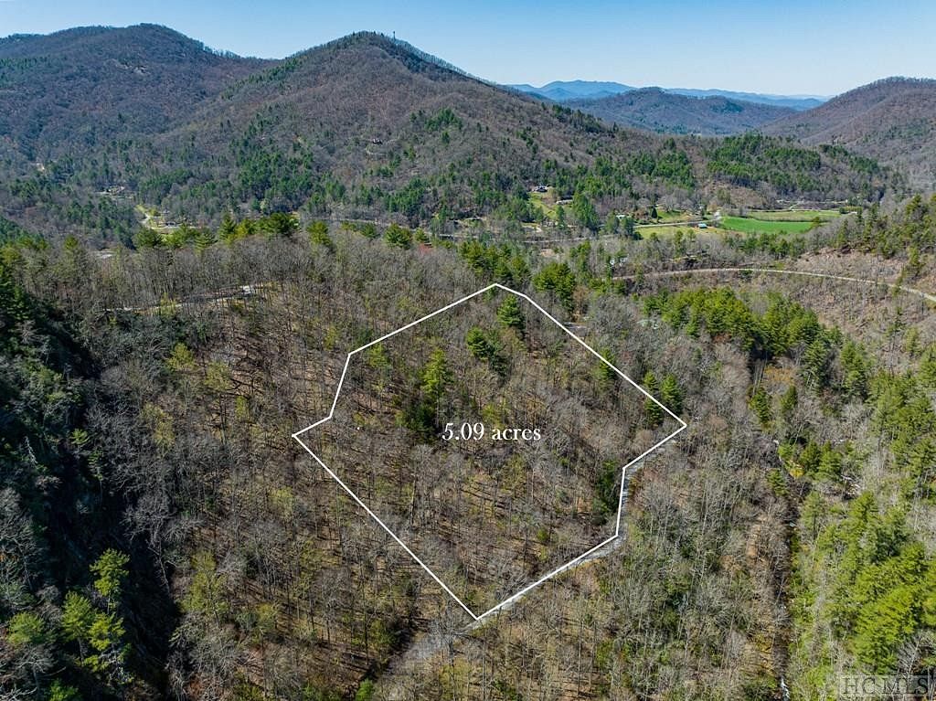 5.1 Acres of Residential Land for Sale in Highlands, North Carolina