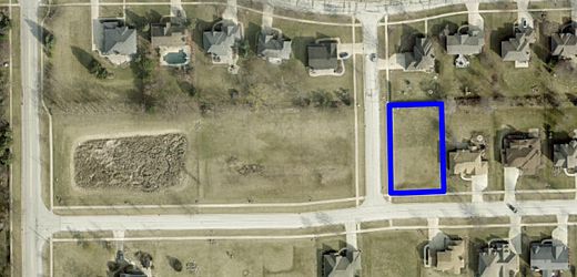 0.35 Acres of Residential Land for Sale in Batavia, Illinois
