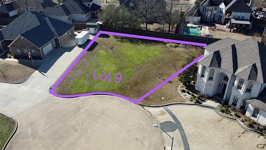 0.23 Acres of Residential Land for Sale in Paris, Texas