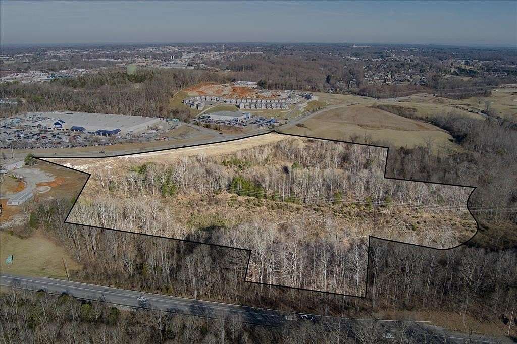 19.5 Acres of Commercial Land for Sale in Cookeville, Tennessee