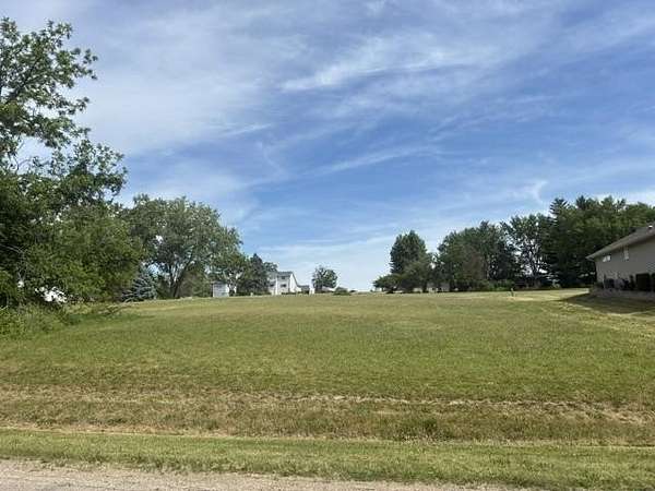 0.46 Acres of Residential Land for Sale in Lake Summerset, Illinois