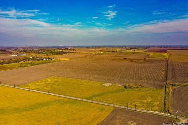 147 Acres of Land for Sale in Natalia, Texas