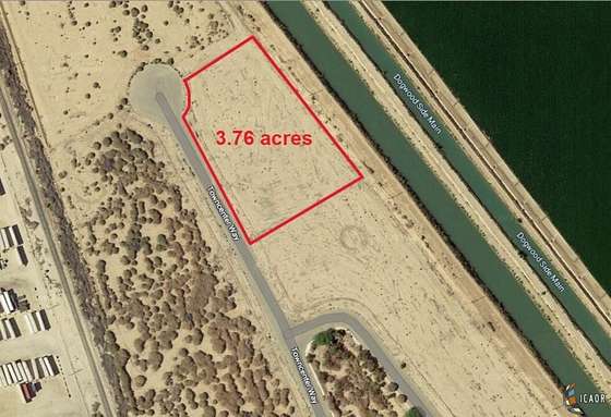 3.8 Acres of Mixed-Use Land for Sale in Calexico, California