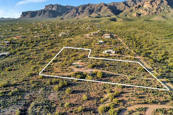 7.8 Acres of Land for Sale in Gold Canyon, Arizona