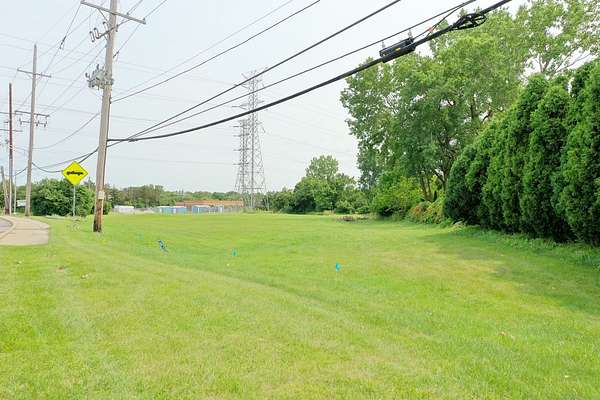 1.9 Acres of Commercial Land for Sale in Willow Springs, Illinois
