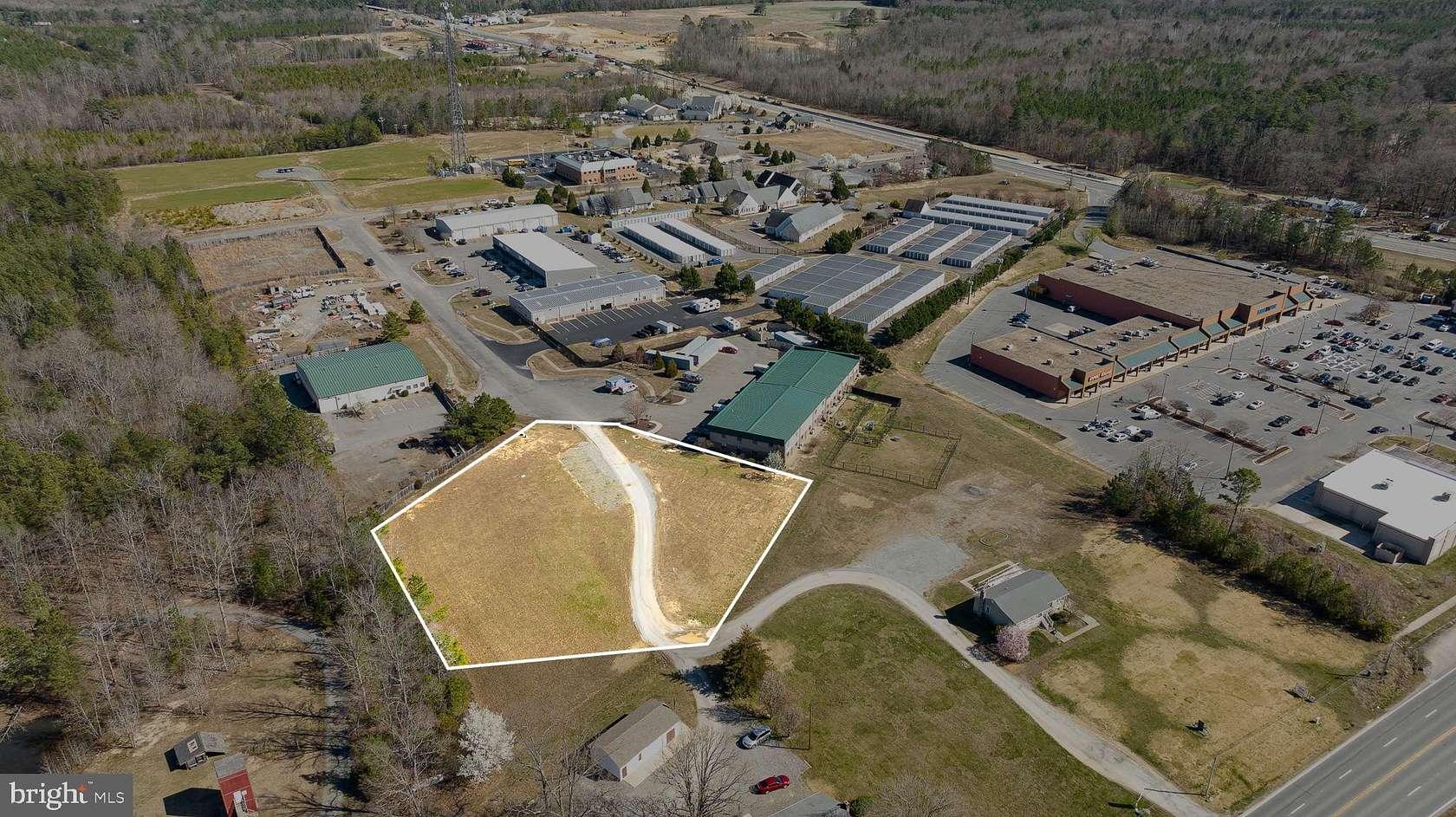 1.5 Acres of Commercial Land for Sale in Ruther Glen, Virginia