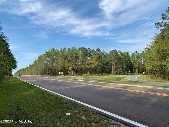 2.01 Acres of Land for Sale in Interlachen, Florida