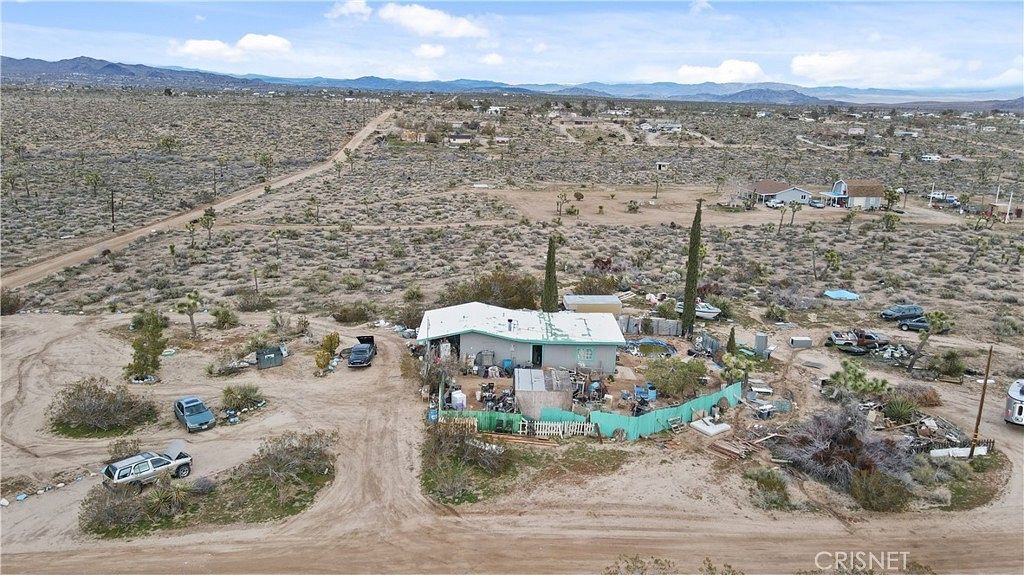 3.7 Acres of Residential Land with Home for Sale in Yucca Valley, California
