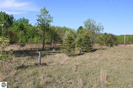 10 01 Acres Of Recreational Land For Sale In Mancelona Michigan