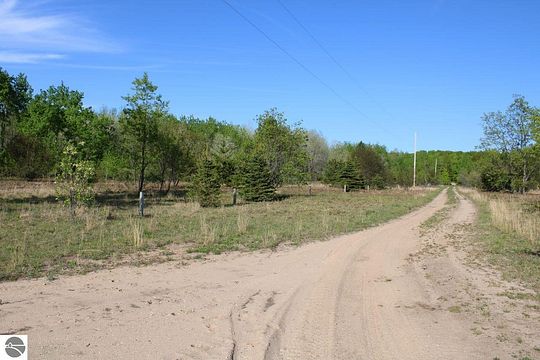 10 01 Acres Of Recreational Land For Sale In Mancelona Michigan