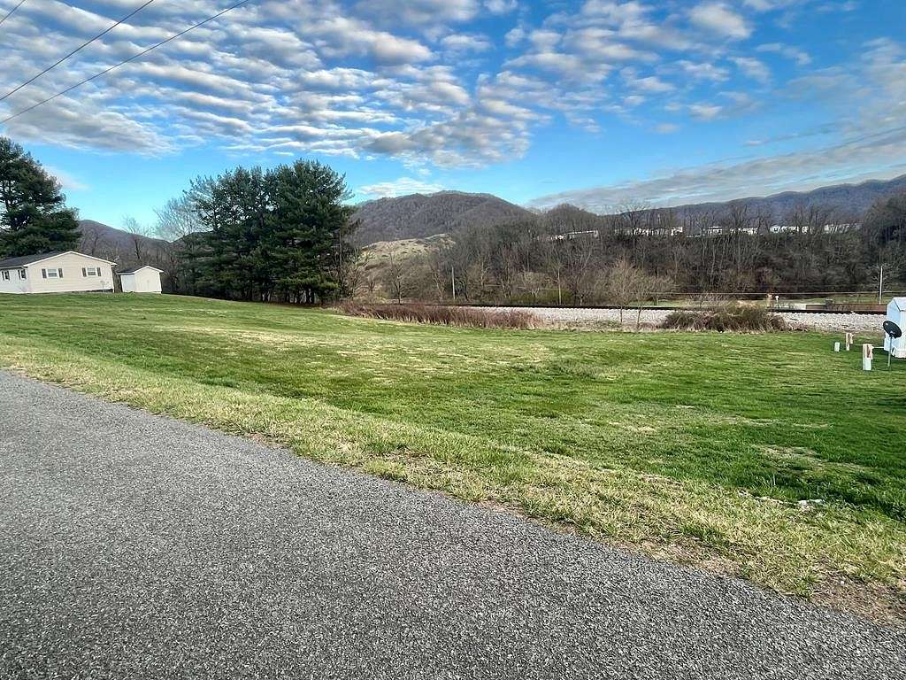 0.5 Acres of Residential Land for Sale in North Tazewell, Virginia
