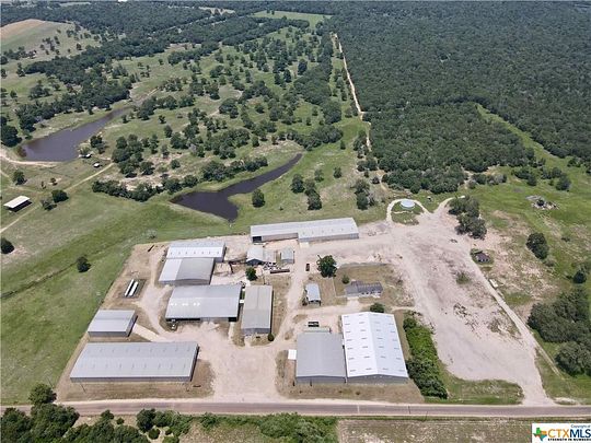 31.3 Acres of Improved Commercial Land for Sale in Flatonia, Texas