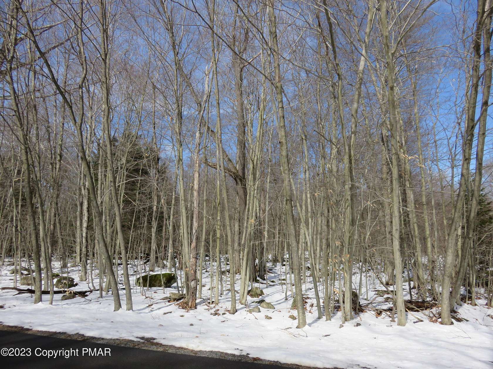 1.32 Acres of Residential Land for Sale in Gouldsboro, Pennsylvania