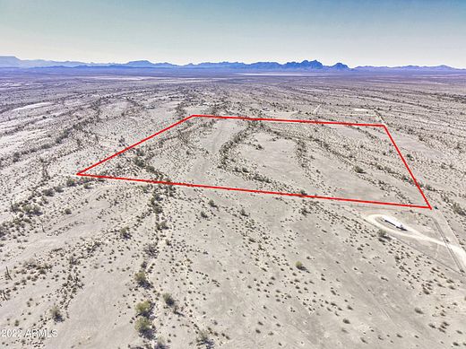 50.1 Acres of Land for Sale in Vicksburg, Arizona
