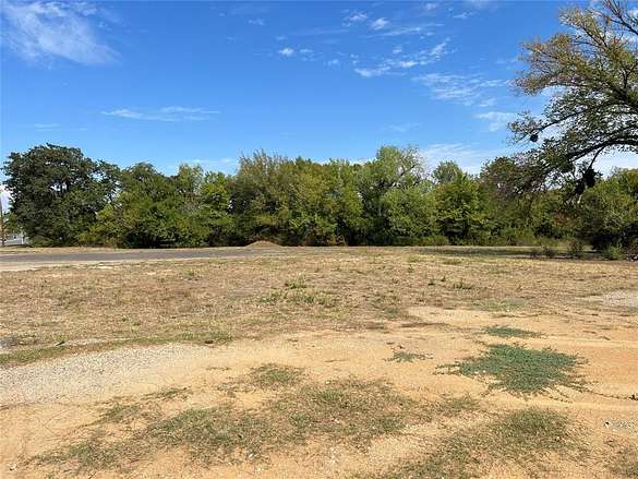 1.5 Acres of Land for Sale in Haltom City, Texas