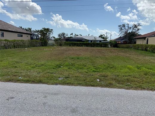 0.23 Acres of Residential Land for Sale in Cape Coral, Florida