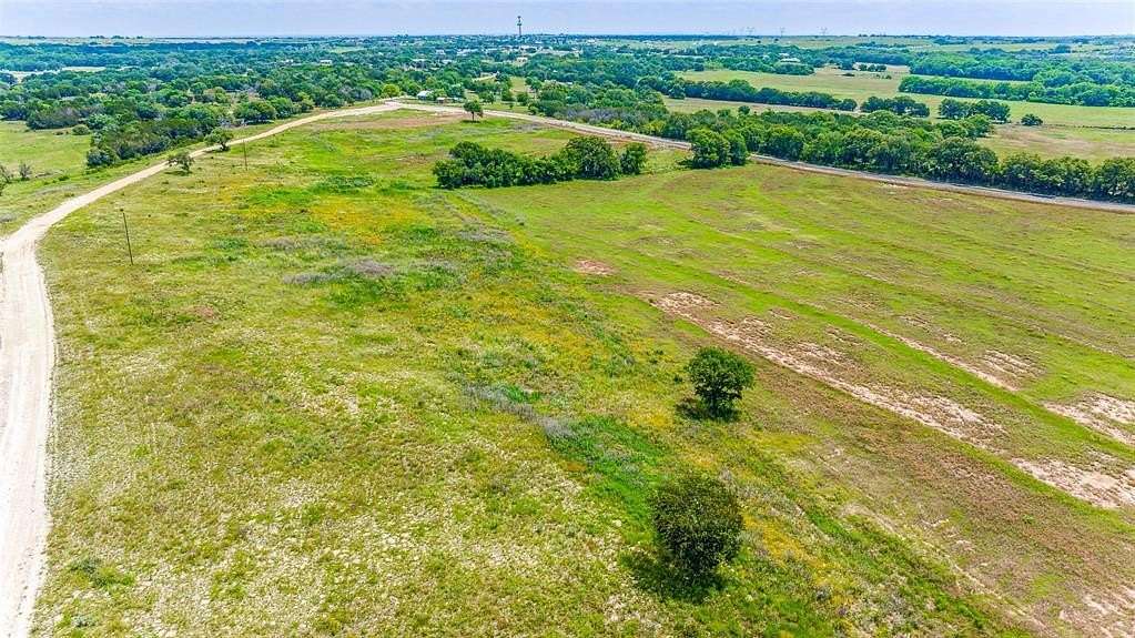 12.89 Acres of Land for Sale in Stephenville, Texas