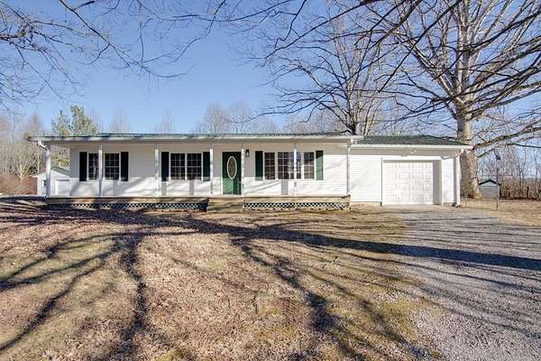 6.5 Acres of Residential Land with Home for Sale in Smithville, Tennessee