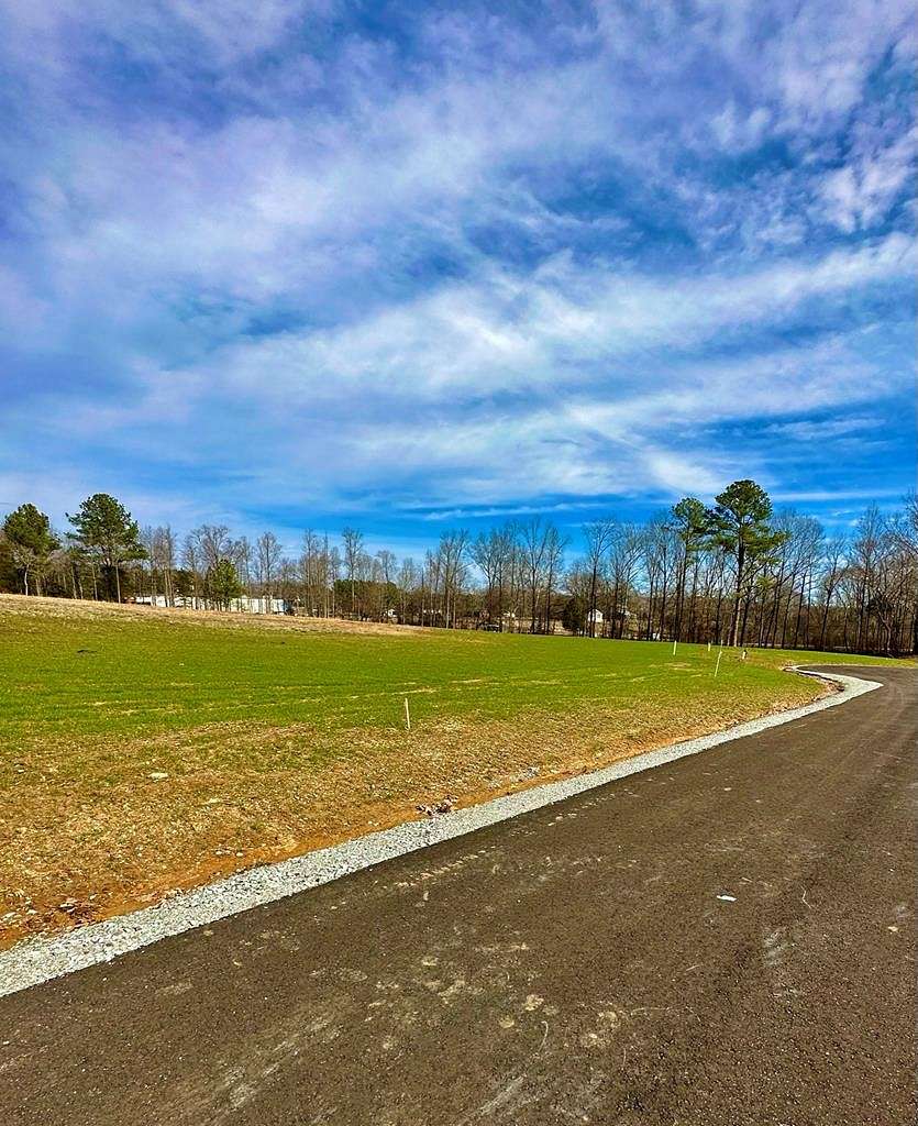 0.5 Acres of Residential Land for Sale in Huntingdon, Tennessee