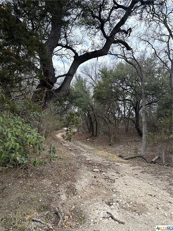 2.2 Acres of Mixed-Use Land for Sale in Gatesville, Texas