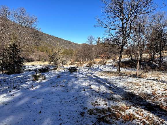 78 Acres of Recreational Land & Farm for Sale in Yreka, California